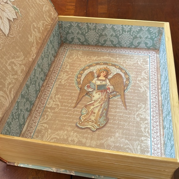 Punch Studio Celestial Angels Decorative Book Box Large - Picture 6 of 12